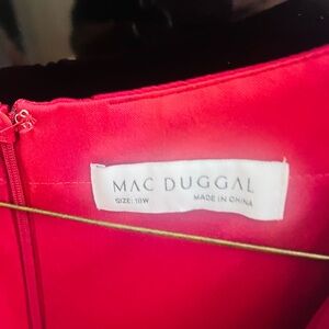 Mac Duggal Red Structured Bag with Glossy Finish